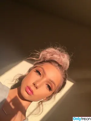 kennedystanek222 / kennedystanekk nude photo #0001