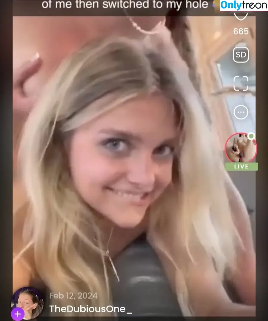 Kennt jemand die untere? nude photo #0001 (Kennt jemand die untere?)