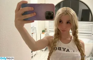 Kenzie Reeves / KenzieReevesxxx / itskenziereeves nude photo #0999