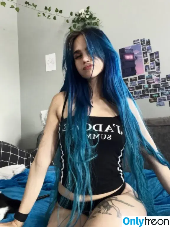 keronkes nude photo #0004 (keronkess / kerunkes)