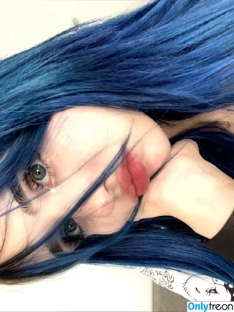 keronkes nude photo #0006 (keronkess / kerunkes)