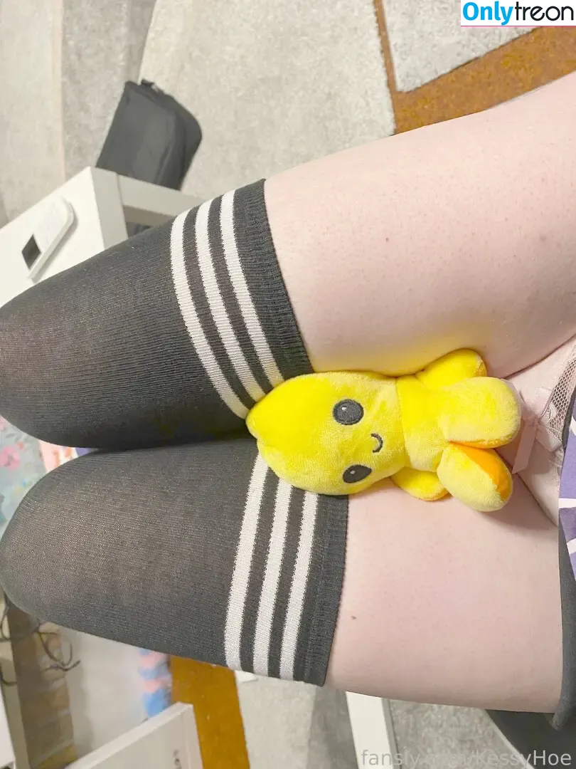 KessyHoe nude photo #0019 (kessyghose)