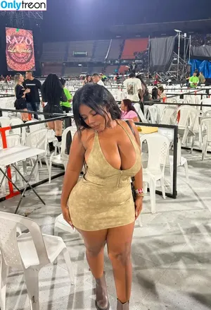 Keyshani / danielacamargho / keysimaykelin nude photo #0001