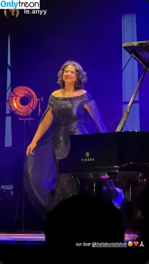 Khatia Buniatishvili / khatiabuniatishvili nude photo #0180