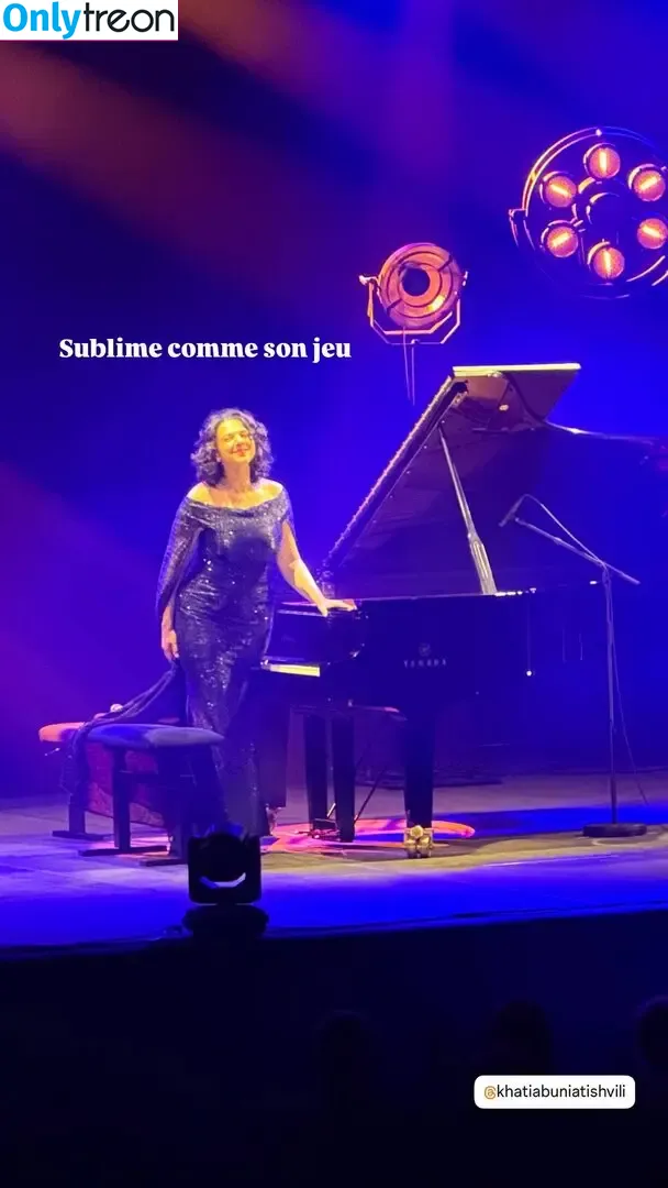 Khatia Buniatishvili nude photo #0179 (khatiabuniatishvili)