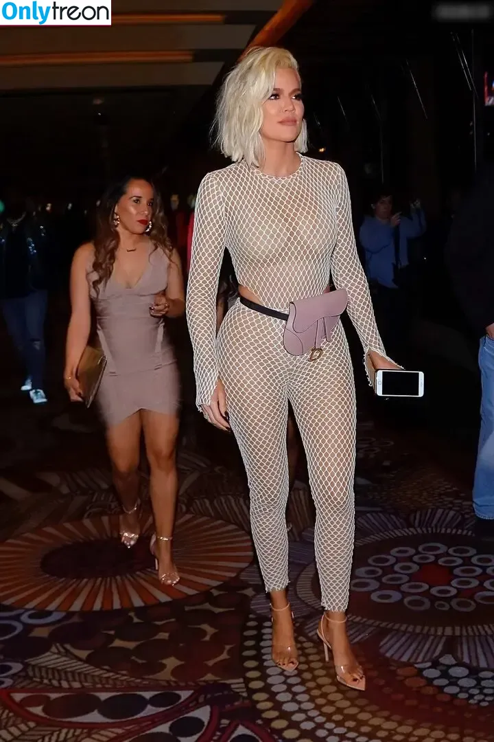 Khloé Kardashian nude photo #0389 (khloekardashian)