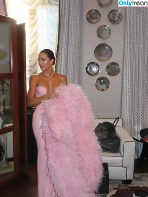 Khloe Kardashian / khloekardashian nude photo #0816