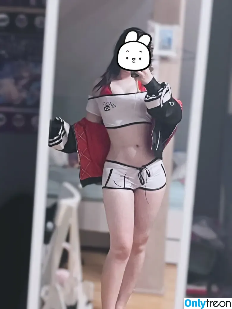Kianrame nude photo #0002 (kianraix)