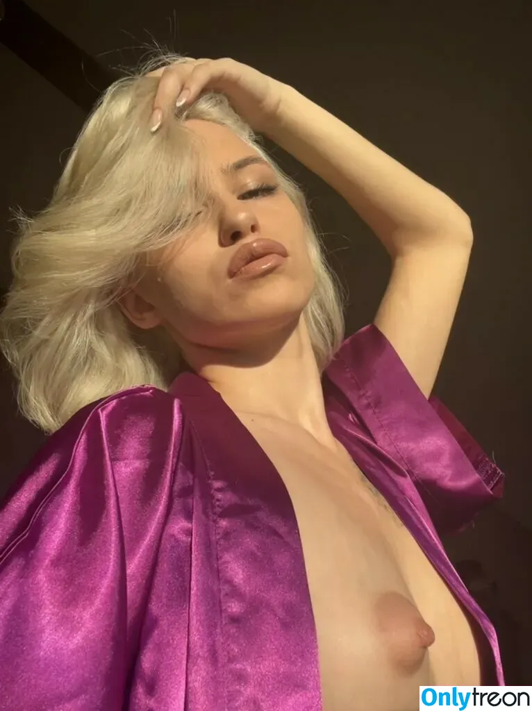 Kiara Cole nude photo #0004 (kiaracole / kiaracolexx / misskiaracole)