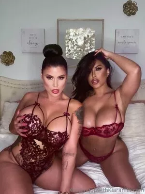 Kiara Mia / m_kiaramia_ / theonlykiaramiaxxx nude photo #0169