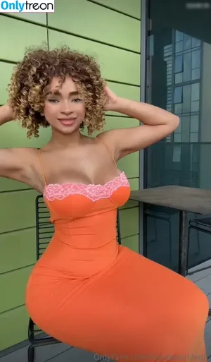 Kiara Peachy /  / KiaraPeach / KiaraPeachy / kiarapeachlegit nude photo #0390