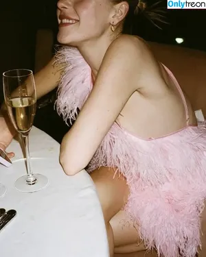 Kiernan Shipka / AdventuresSabrina / kiernanshipka nude photo #1836