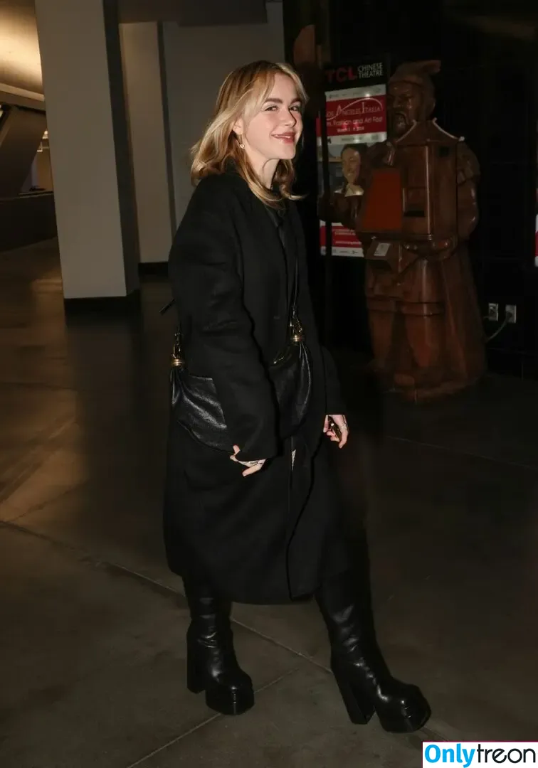 Kiernan Shipka nude photo #1963 (AdventuresSabrina / kiernanshipka)