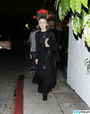 Kiernan Shipka / AdventuresSabrina / kiernanshipka nude photo #2047