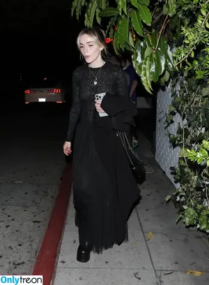 Kiernan Shipka / AdventuresSabrina / kiernanshipka nude photo #2048