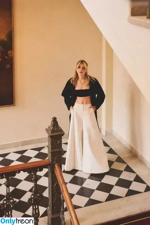 Kiernan Shipka / AdventuresSabrina / kiernanshipka nude photo #2063