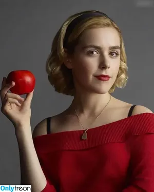 Kiernan Shipka / AdventuresSabrina / kiernanshipka nude photo #2129