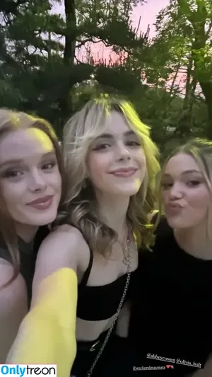 Kiernan Shipka / AdventuresSabrina / kiernanshipka nude photo #2141