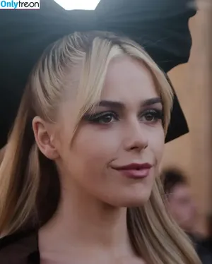 Kiernan Shipka / AdventuresSabrina / kiernanshipka nude photo #2175