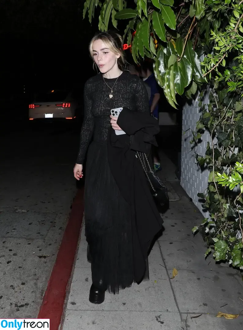 Kiernan Shipka nude photo #2048 (AdventuresSabrina / kiernanshipka)