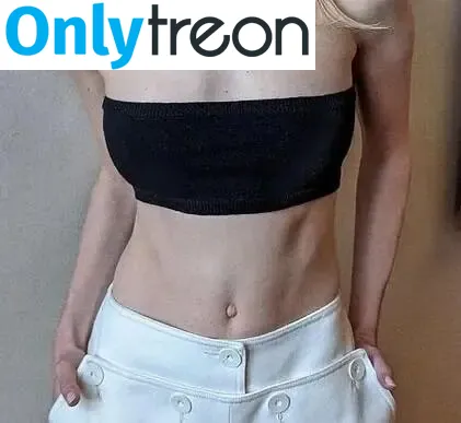 Kiernan Shipka nude photo #2202 (AdventuresSabrina / kiernanshipka)