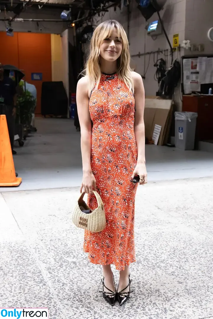 Kiernan Shipka nude photo #2259 (AdventuresSabrina / kiernanshipka)
