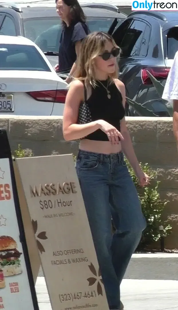 Kiernan Shipka nude photo #2308 (AdventuresSabrina / kiernanshipka)
