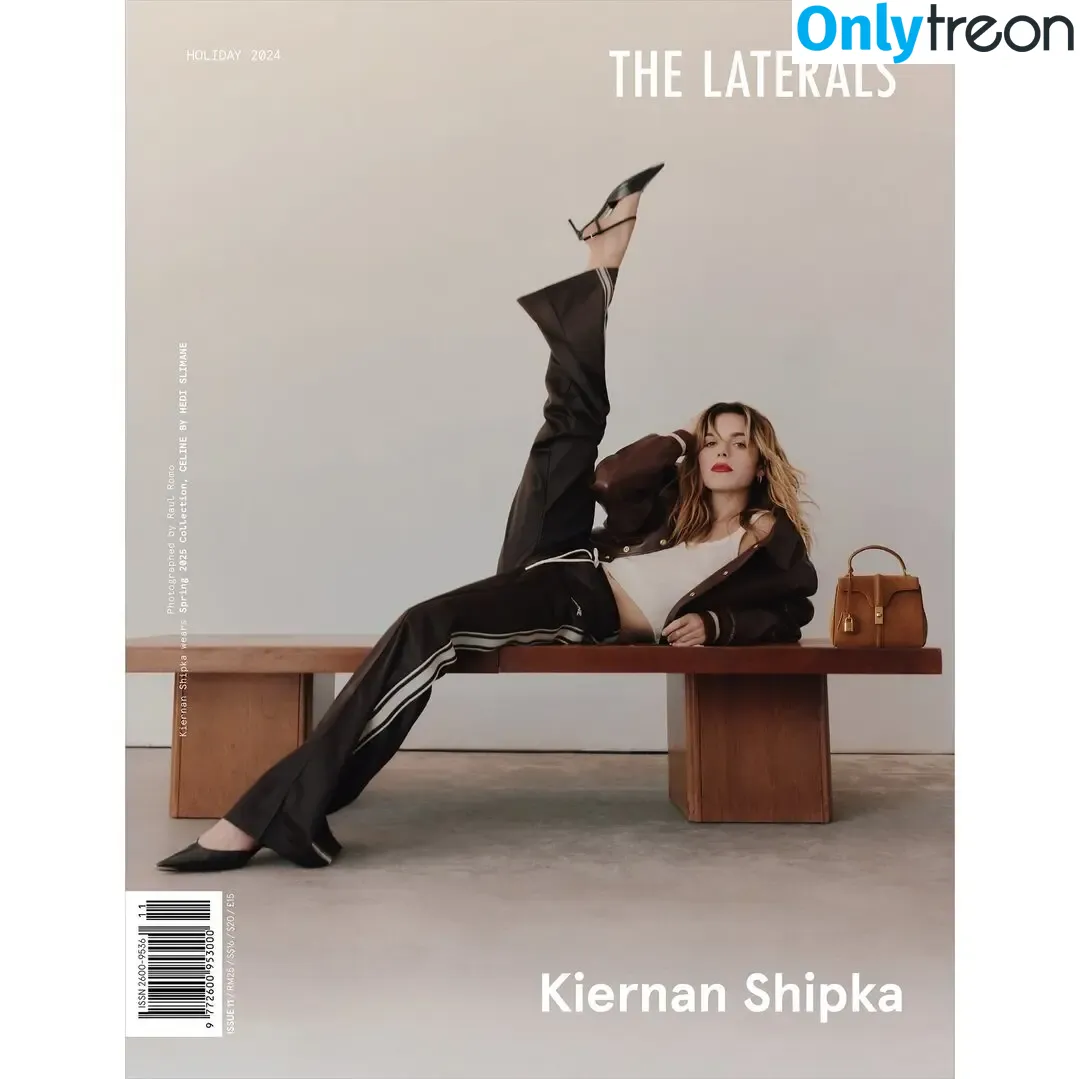 Kiernan Shipka nude photo #2931 (AdventuresSabrina / kiernanshipka)