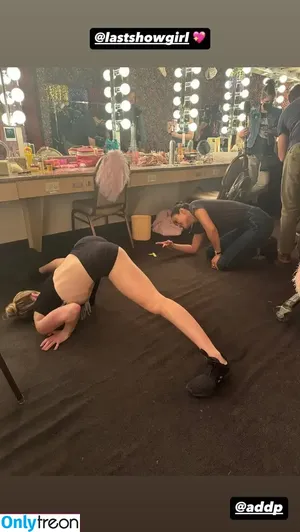 Kiernan Shipka / AdventuresSabrina / kiernanshipka nude photo #3238
