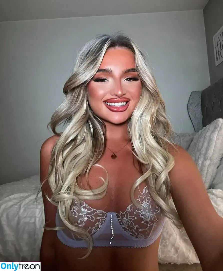 Kiersha Mckenna nude photo #0033 (Lilblondette / kiershamckenna_)