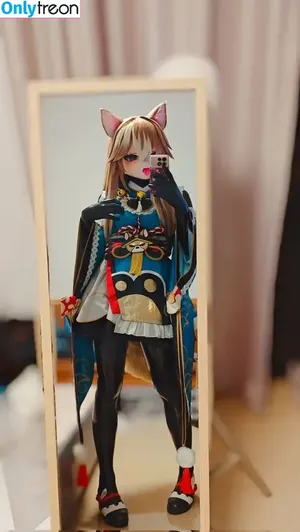 Kigurumi / dollified / miku_scratch nude photo #0040