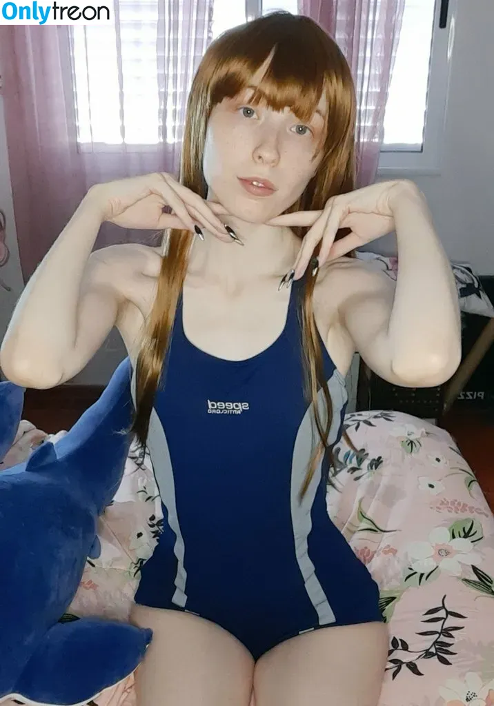 Kiki Glitter Cosplay nude photo #0010 (KikiGlitterCos / kiki_glitter_cosplay / kikifitcosplay)