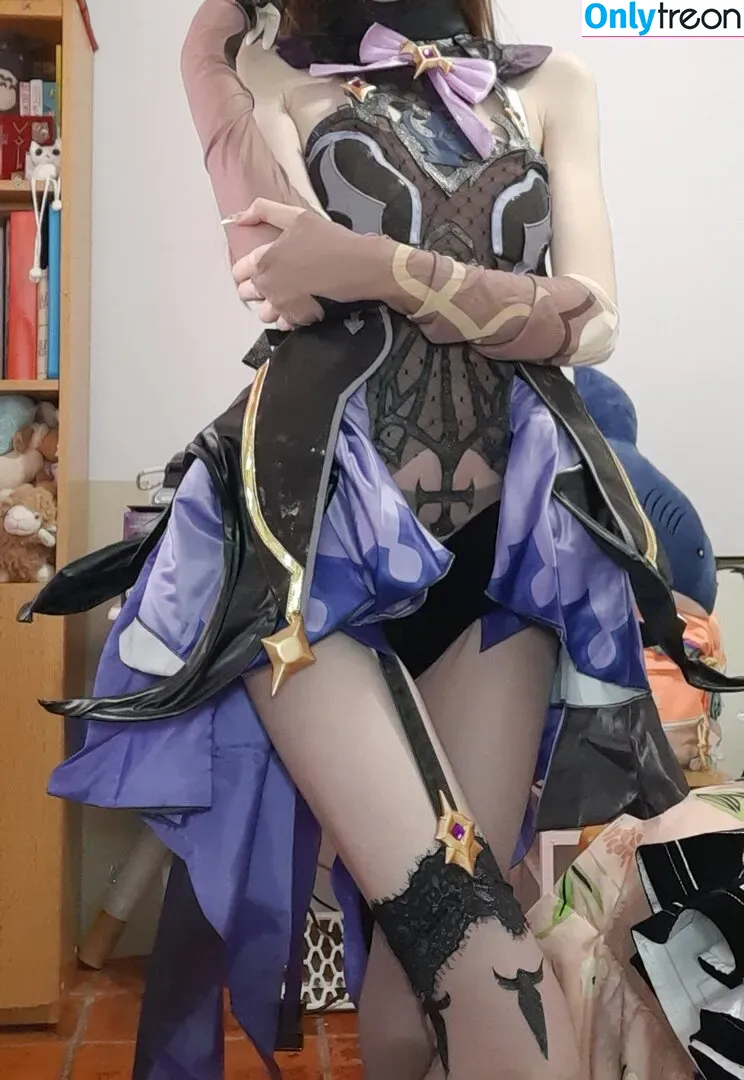 Kiki Glitter Cosplay nude photo #0019 (KikiGlitterCos / kiki_glitter_cosplay / kikifitcosplay)