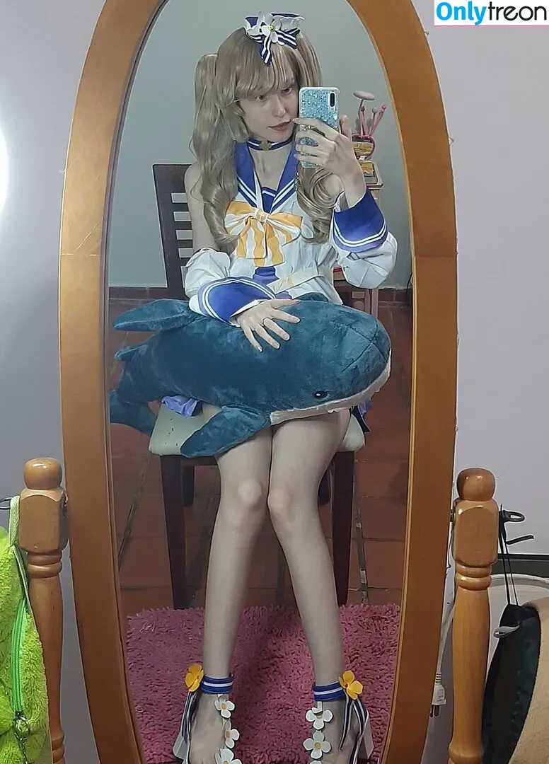 Kiki Glitter Cosplay nude photo #0038 (KikiGlitterCos / kiki_glitter_cosplay / kikifitcosplay)