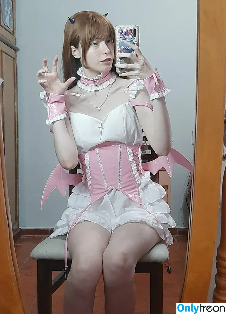 Kiki Glitter Cosplay nude photo #0055 (KikiGlitterCos / kiki_glitter_cosplay / kikifitcosplay)