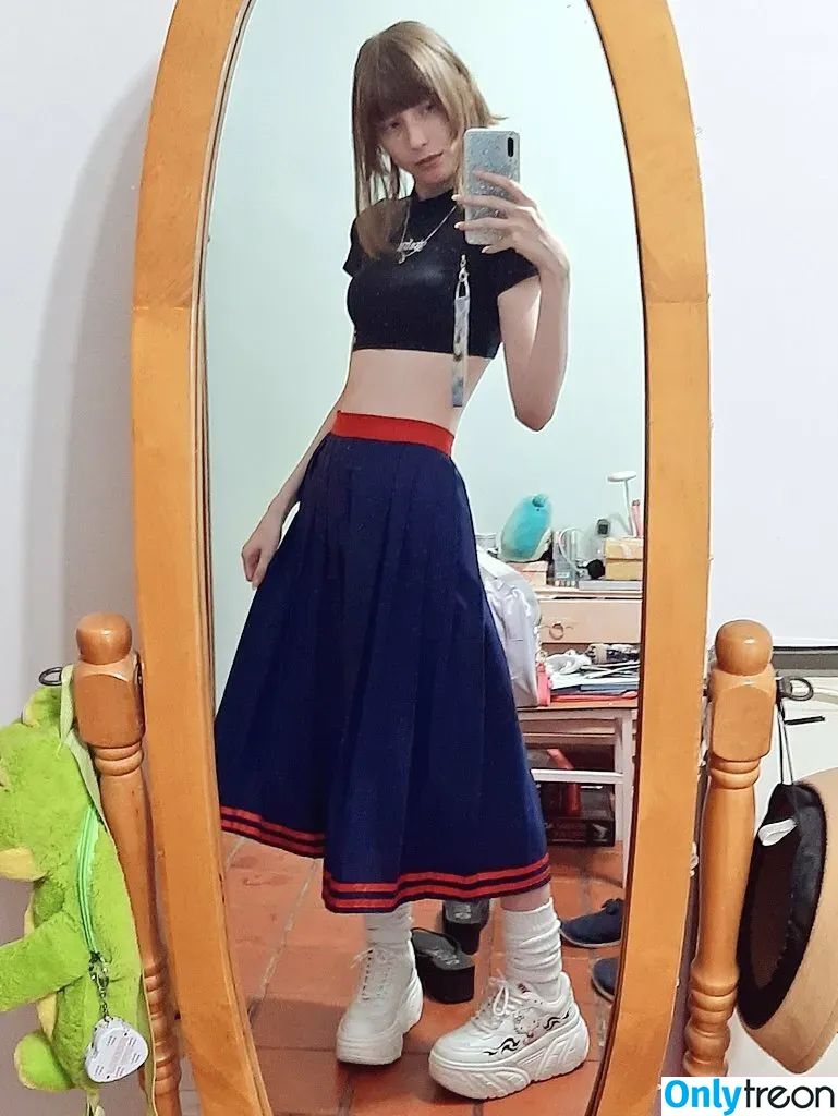 Kiki Glitter Cosplay nude photo #0085 (KikiGlitterCos / kiki_glitter_cosplay / kikifitcosplay)