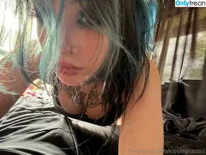 Killkels / kill.kels / kissingrazors nude photo #0022