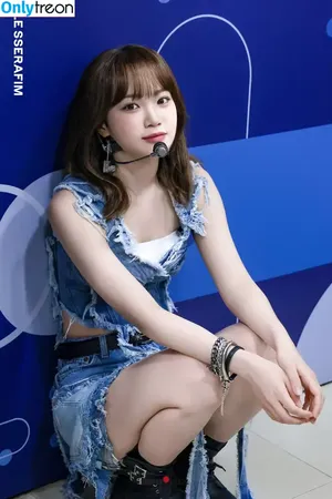 Kim Chaewon / _chaechae_1 / 김채원 Le Sserafim nude photo #0393