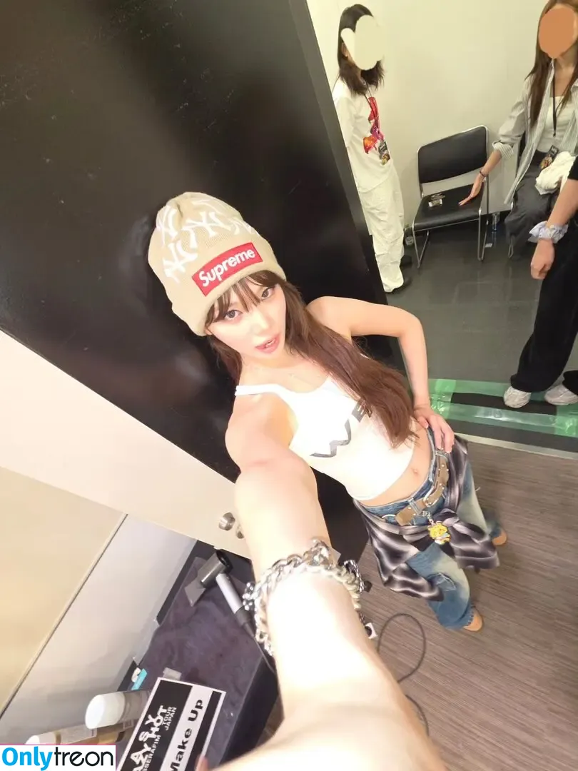 Kim Chaewon nude photo #0403 (_chaechae_1 / 김채원 Le Sserafim)