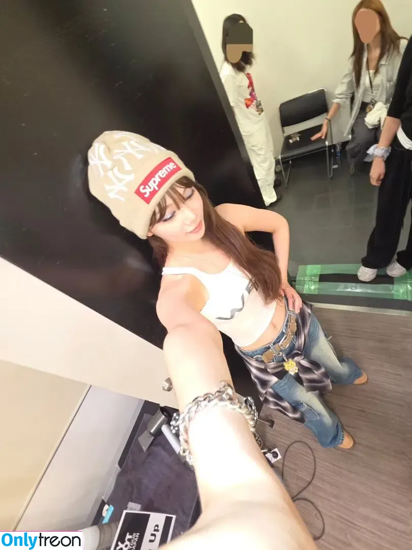 Kim Chaewon nude photo #0404 (_chaechae_1 / 김채원 Le Sserafim)