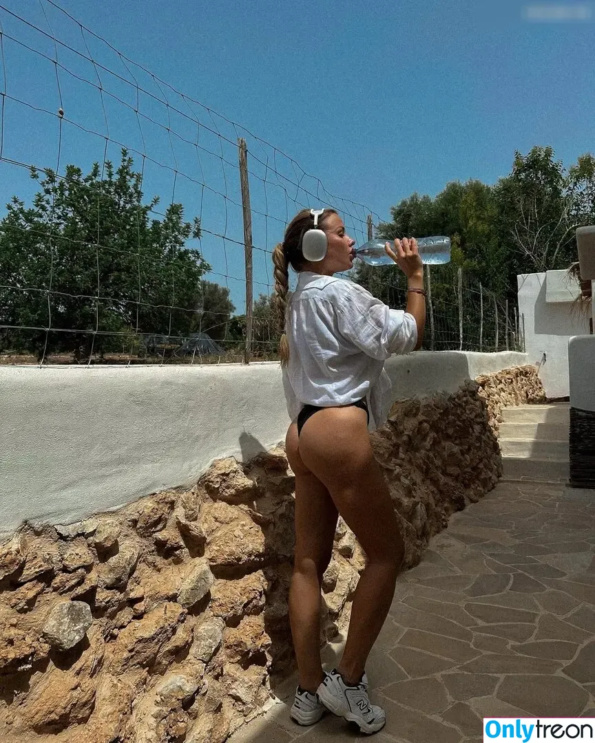 Kim Gloss nude photo #0079 (kim_glossofficial / kimgloss)
