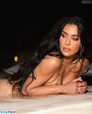 Kim Kardashian / KimKardashian / kim_kardashian nude photo #2877