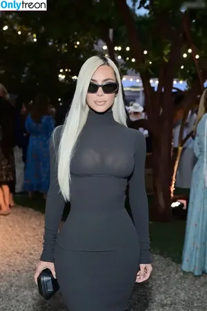 Kim Kardashian / KimKardashian / kim_kardashian nude photo #2889