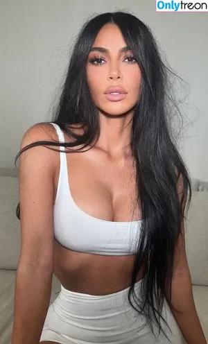 Kim Kardashian / KimKardashian / kim_kardashian nude photo #2923