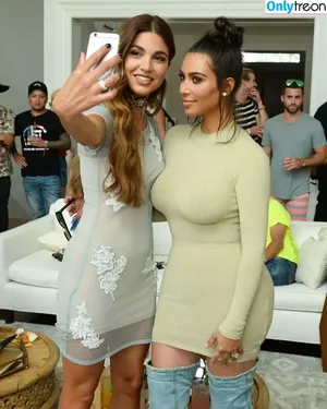 Kim Kardashian / KimKardashian / kim_kardashian nude photo #2954