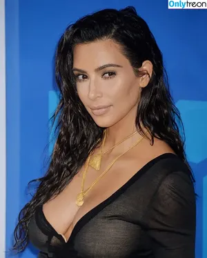 Kim Kardashian / KimKardashian / kim_kardashian nude photo #2964