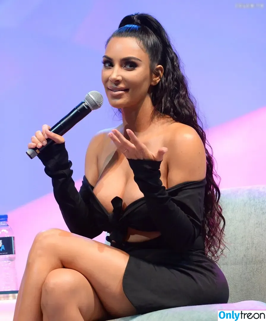 Kim Kardashian nude photo #2980 (KimKardashian / kim_kardashian)