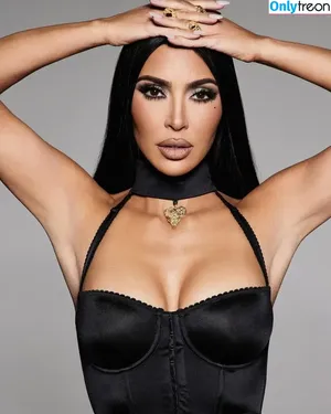 Kim Kardashian / KimKardashian / kim_kardashian nude photo #3096