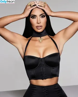 Kim Kardashian / KimKardashian / kim_kardashian nude photo #3097