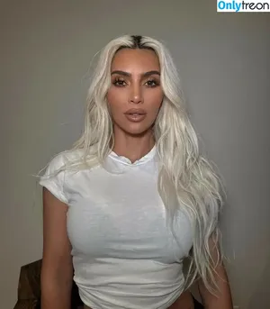 Kim Kardashian / KimKardashian / kim_kardashian nude photo #3113
